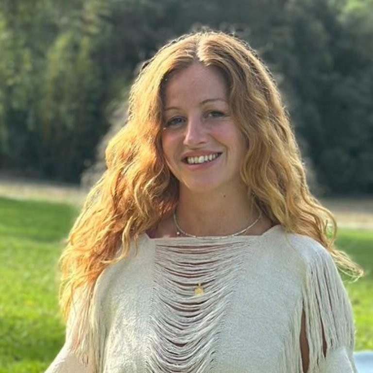 Rebecca Otero - Psychotherapist & Integration Guide | Avalon: Ayahuasca Retreats in Europe