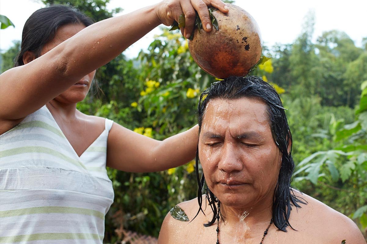 Tobacco and cacao ceremony with Manari Ushigua in Barcelona | Avalon
